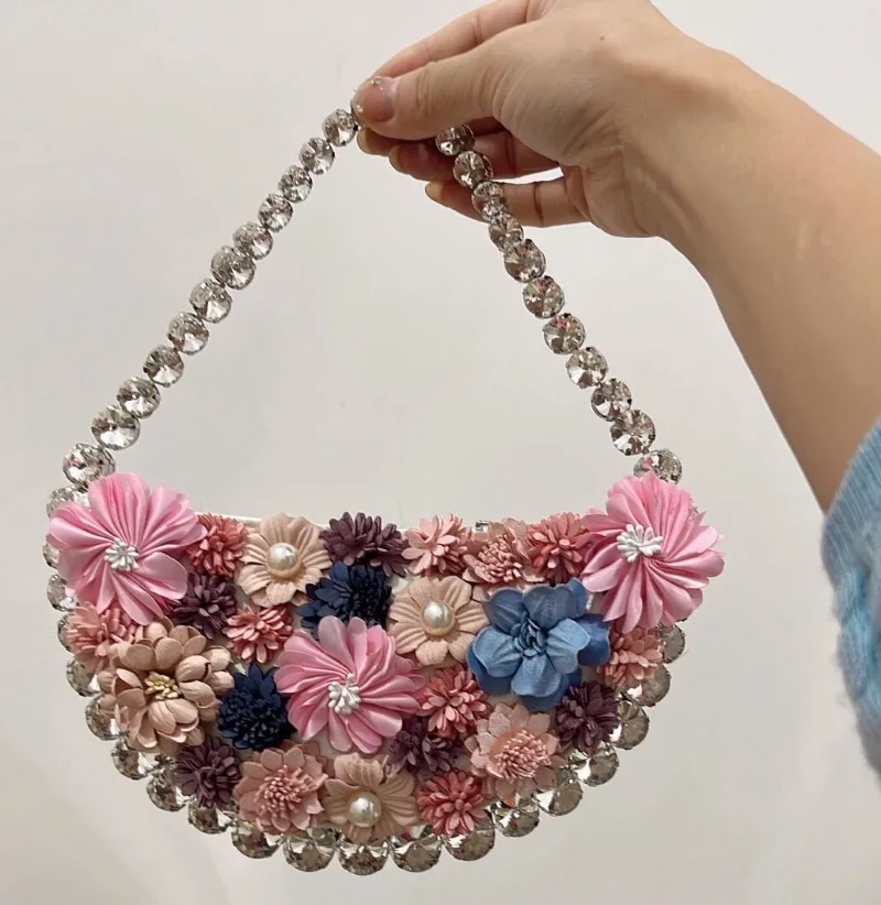 New luxury fashion girl bag French fairy dinner bags Pearl studded flowers Women's bag underarm handbag