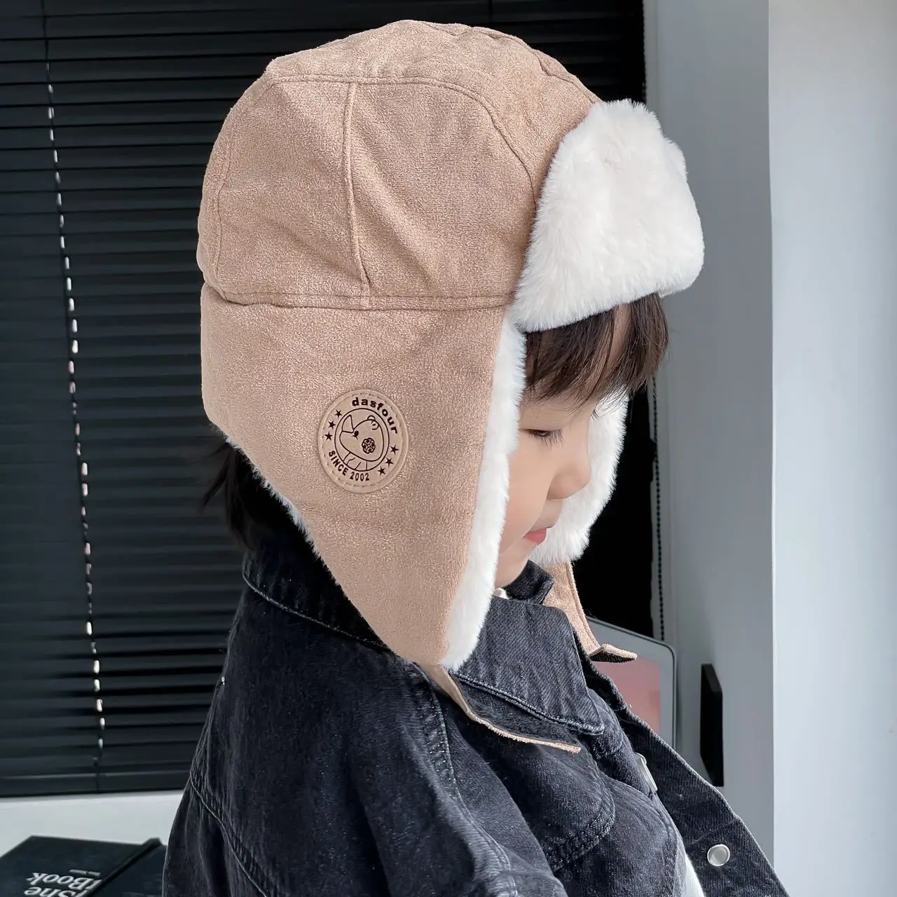 Kids Bomber Hat Caps Winter Warm Thick Cute Solid Faux Fur Bomber Caps Boys Girls Winter Outdoor Skiing Hats Unisex Flap Hat winter hat fashion hat earflap hat faux fur hat children hat set