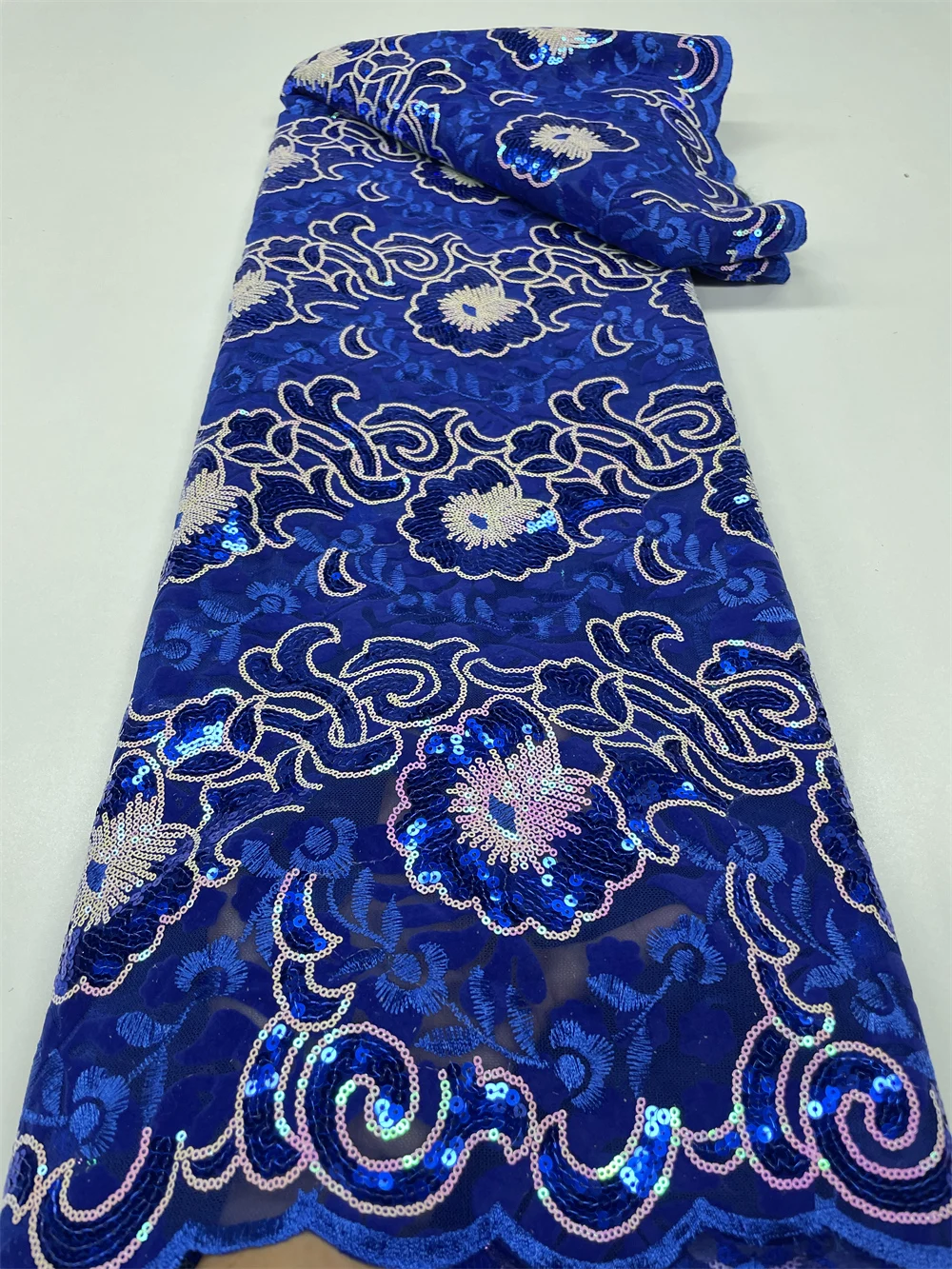 

African Velvet Sequined Lace Fabric 2023 High Quality Embroidery Nigerian French Mesh Lace Fabric For Sew Wedding Dress QF0713