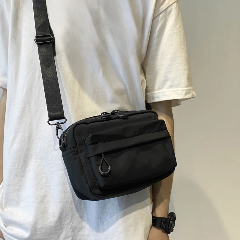 1 fashionable men's campus square crossbody bag, shoulder bag, very suitable for daily use