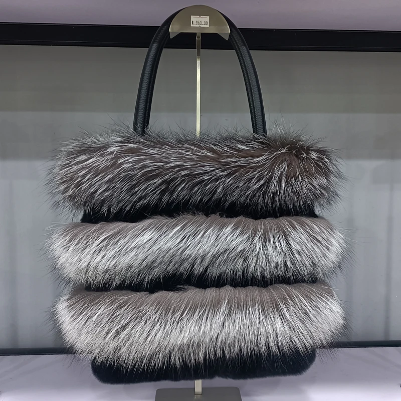 

Lady Luxurious Real Fur Handbag Women Winter Fluffy Natural Fox Fur Handbags Hot Sale Fashion Girls Genuine Rex Rabbit Fur Bags