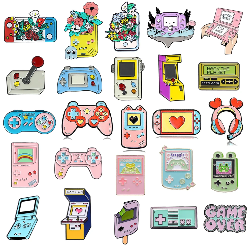 Classic Game Machine Spilla In Metallo Rainbow Game Handle Heart Headphones Frog Game Vintage 90'S Game Badge Punk Pins Jewelry Gift