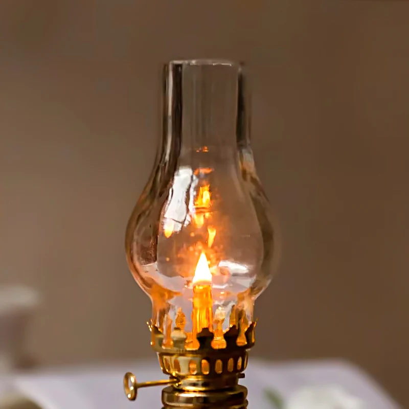 Metal Kerosene Lantern Vintage Oil Burning Lantern Hurricane Table Lamps With Handle For Dinner Party Bedroom Kitchen wind lamp,glass oil lamp