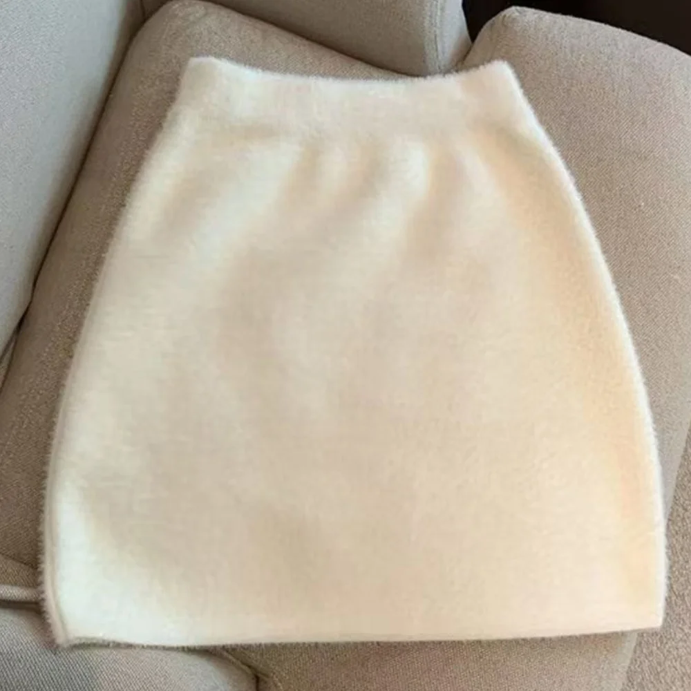 Elastic Waist Slim Women Short Skirt Sexy Elegant All-Match Basic Mini Skirt Winter Sweet Casual Knit Imitation Mink Fur Skirt