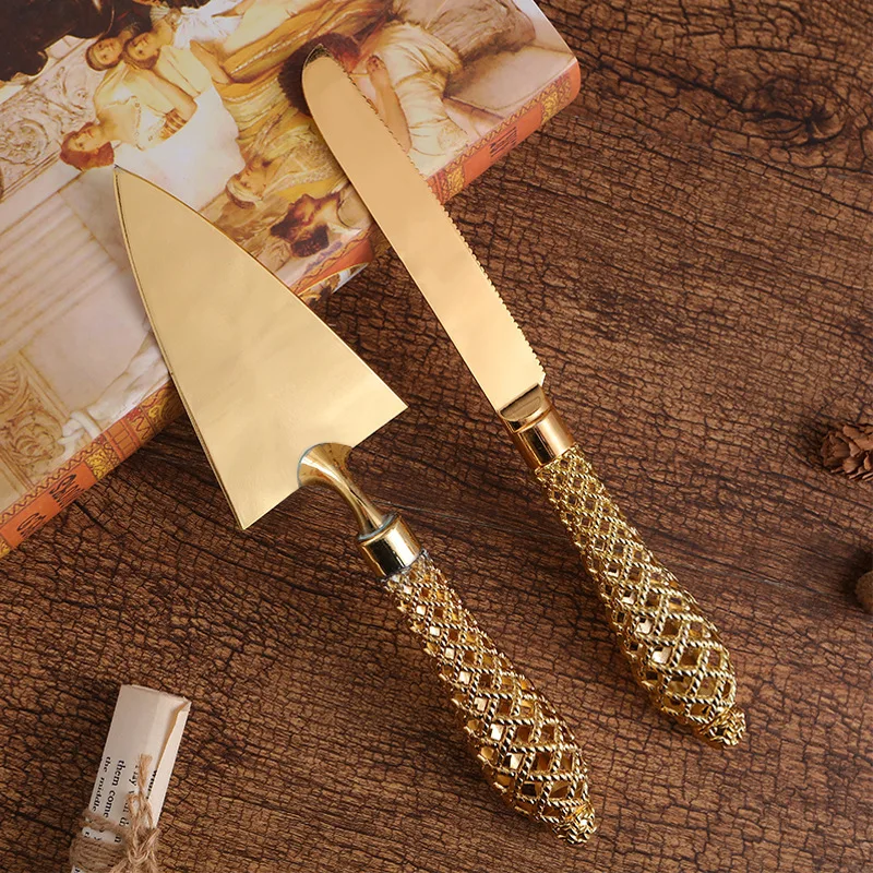 BCMJHWT 2pcs Cake Knife Dinner Knife and Shovel Pizza Bread Knife Wedding Supplies Cake Knife Triangle Bread Shovel Baking Tools