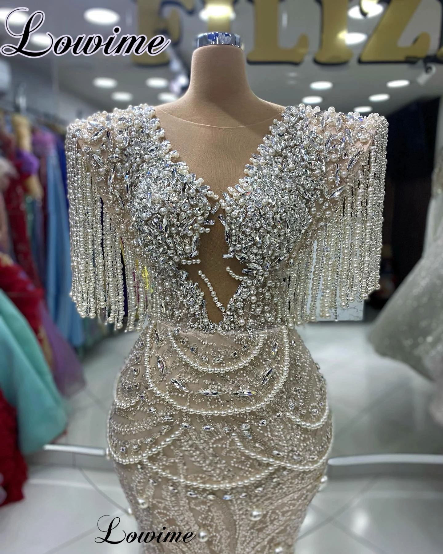 2024 New Fashion Crystals Celebrity Dresses For Women abiti da sera senza maniche con perle Vestidos De Gala Coutures Gowns