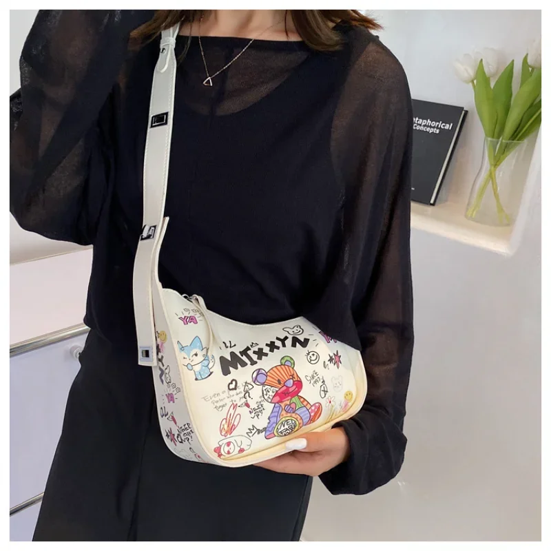 

Handbags for Women Designer Luxury Graffiti Alar Package 2023 Fashion Cute Single Shoulder Free Shipping Small Shoulder Bag
