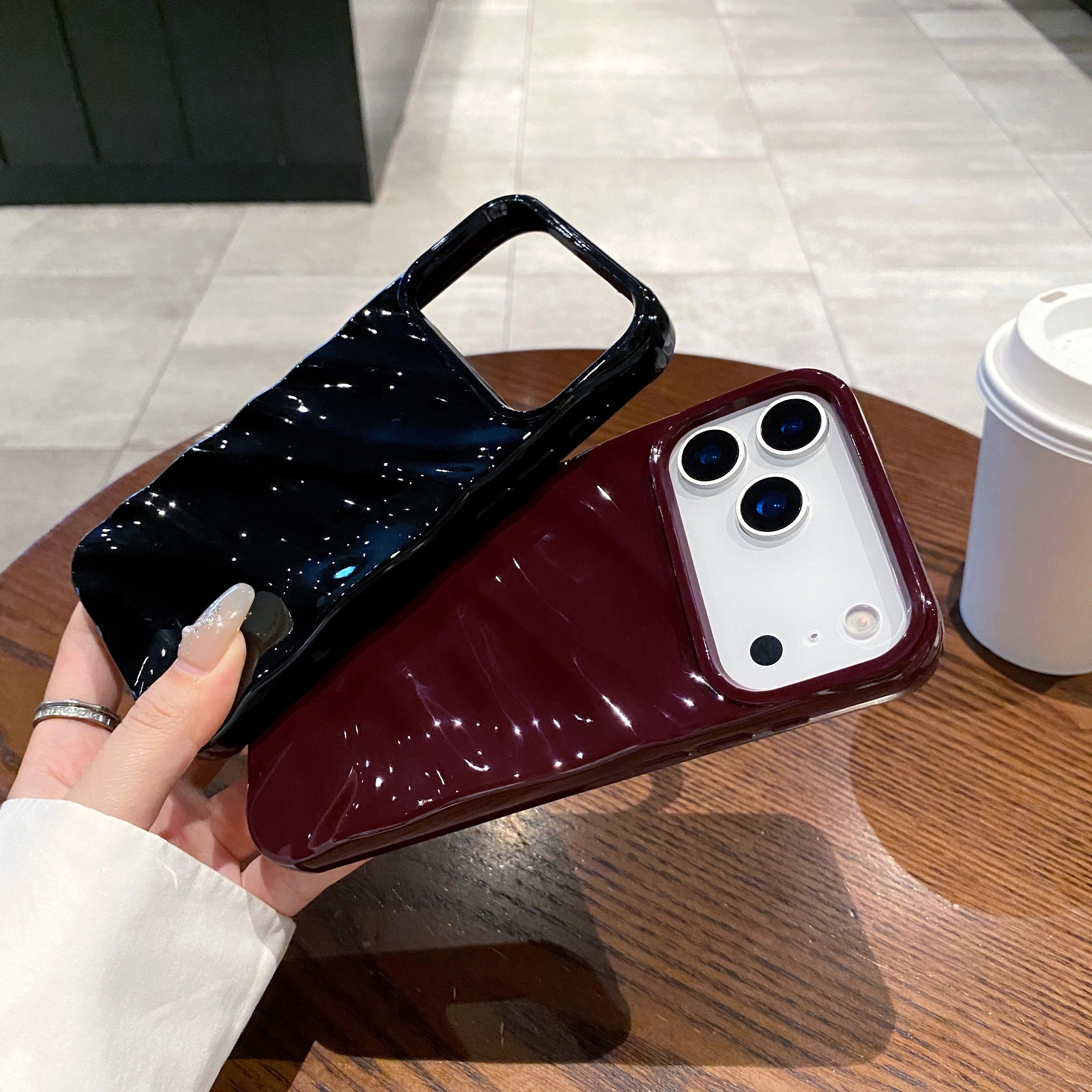 Silk Pattern Wavy Shockproof Phone Case - Soft Protective Back Cover