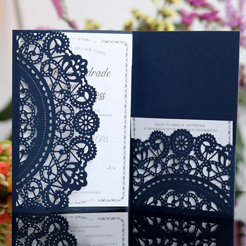 10pcs European Laser Cut Wedding Invitations Card Tri-Fold Lace Business Greeting Card Engagement Wedding Party Favor Decoration