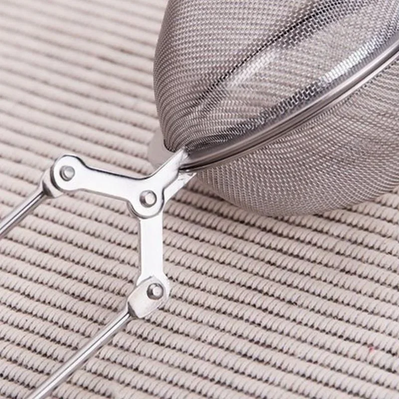 Delysia King Tea Strainer