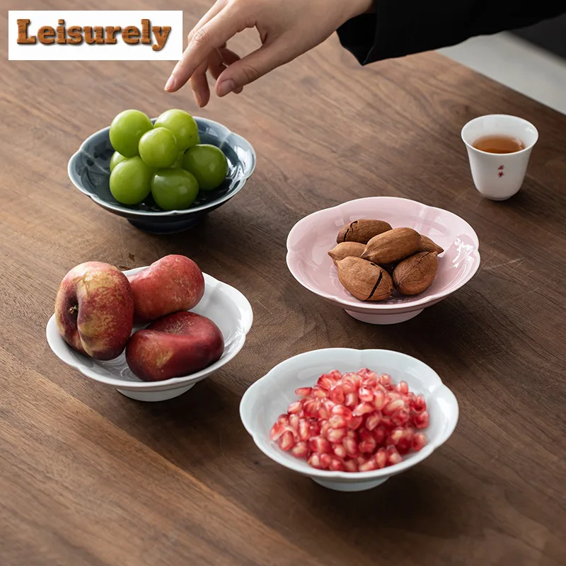 Relief Narcissus Wave Fruit Dishes Boutique Pastry Plate Dried Fruit Snack Plate Candy Bar Sharing Plate for Tea Supplies Craft