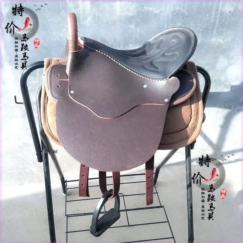 New Military Leather Saddle Tourist Pommeled Horse Saddle Complete Set Of Equestrian Supplies pferdezubeh&ouml;r