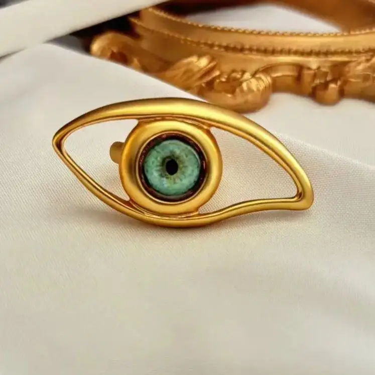 Daniel Roseberry e Schiaparelli, una scelta coraggiosa - Pomella Vintage Shop