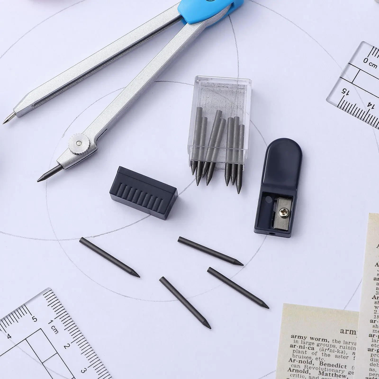 1 Set 2mm Compass Core Replacement Pencil Lead Stationery with Pencil Sharpener for Students Drafting Tools Compasses Tool 6