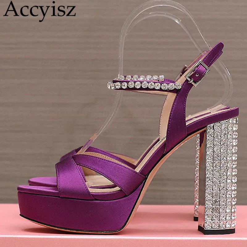 

2023 Fairy Shoes Summer Sandals Pumps Women's Square Heel crystal Satin High Heels Hollow out Sexy Diamond Party Dress Shoes