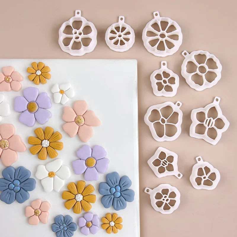 Polymer Clay Cutter Mini Daisy Flower Earrings Jewelry Soft Pottery Cutting Mold Petals Embossing Clay Earring Cutter Mold