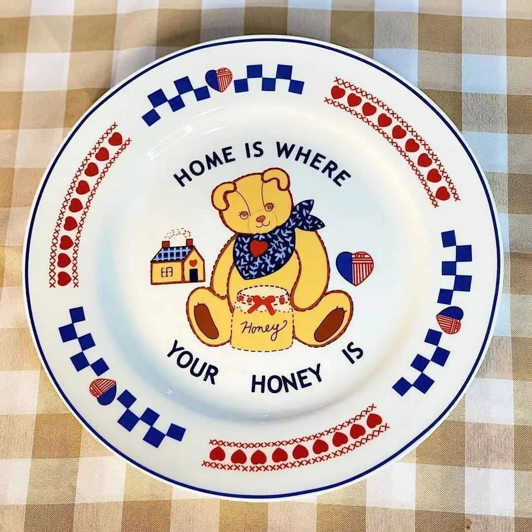 Original Retro Bear Plate,Sushi Bear Plates Korean Cute Girl Heart Ceramic Trays Unique Dessert Plate Serving Cartoon Dinnerware 2
