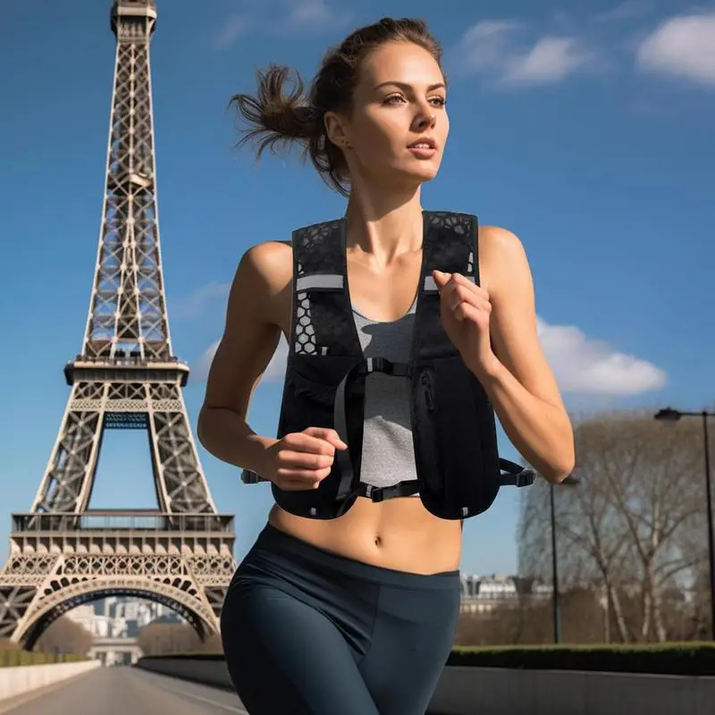 Running Vest Cycling Reflective Hydration Chest Bag Breathable Workout Vest with 500ml Water Bottle Storage Pocket for Cycling