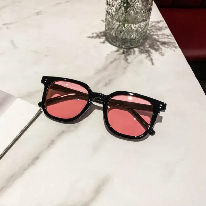 Fashion Square Sunglasses Women Clear Ocean Lens Shades UV400 Men Retro Rivets Decoration Orange Pink Sun Glasses Gafas De Sol 4