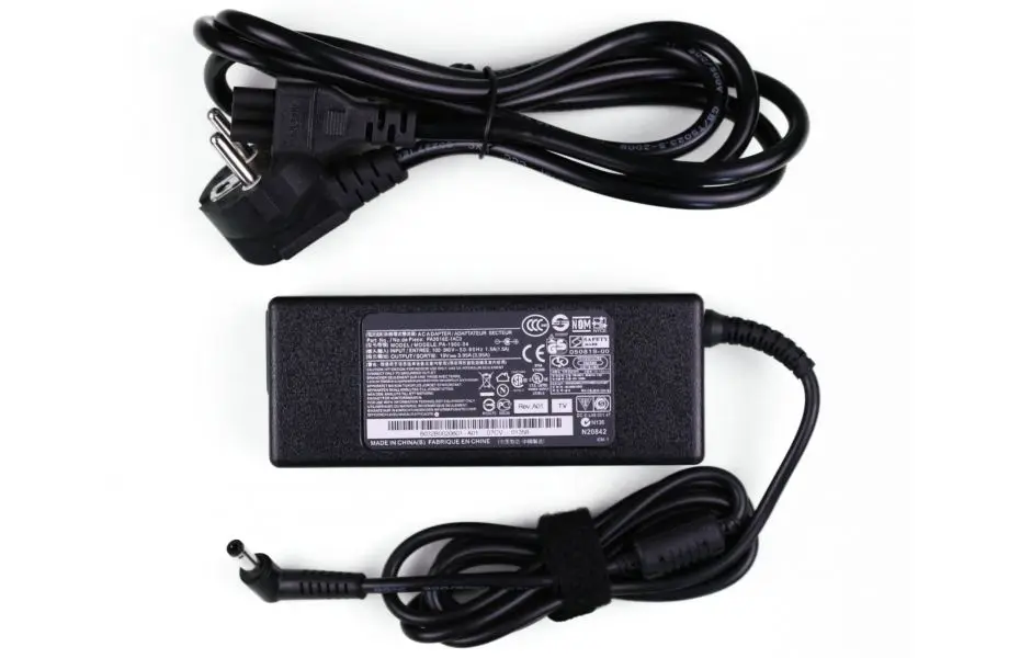 Блок питания (зарядка) для ноутбука Toshiba PA-1121-12H | Компьютеры и офис