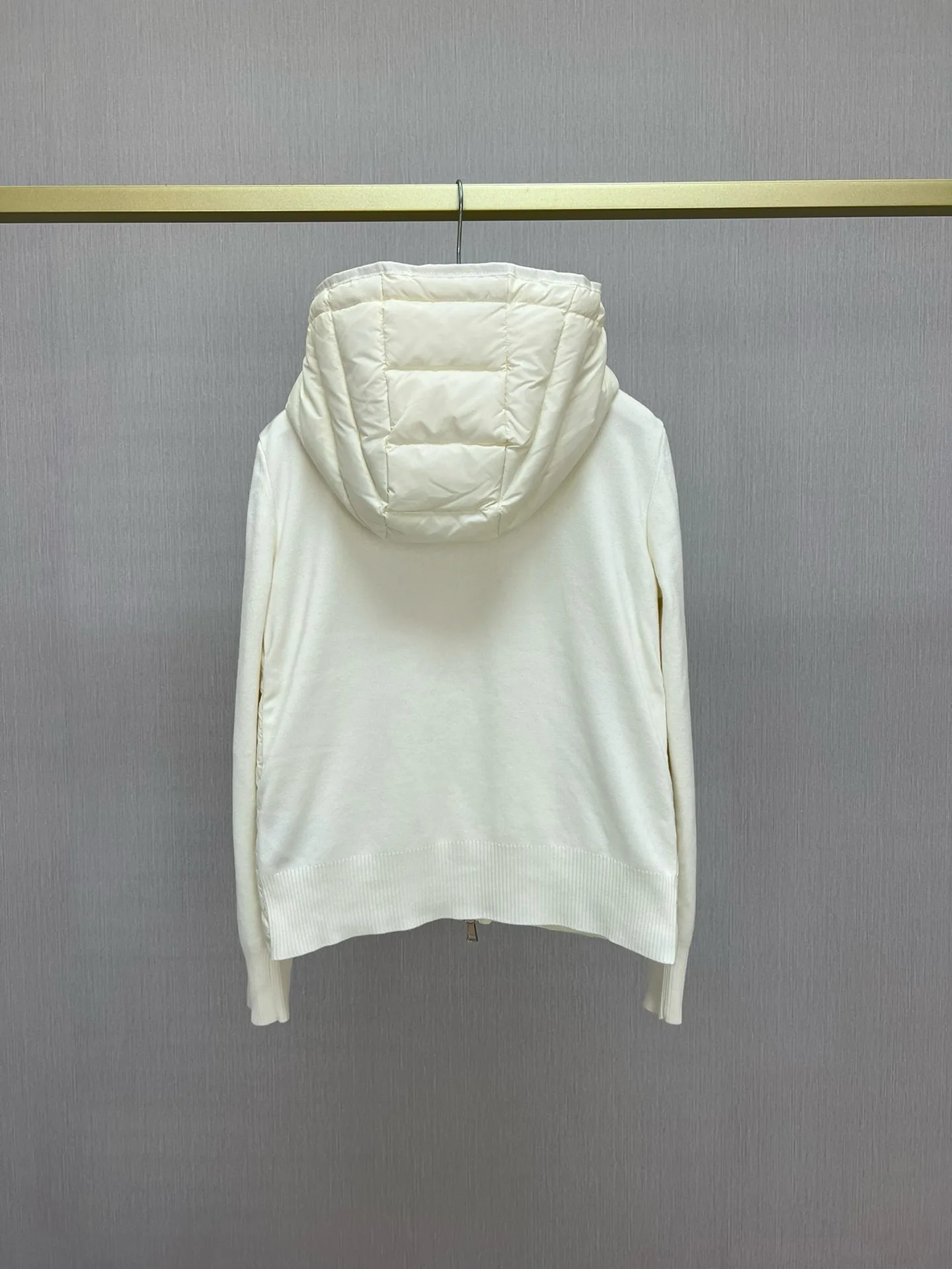 

Вязаный многослойный пуховик, кардиган с капюшоном, новинка 2023 г.