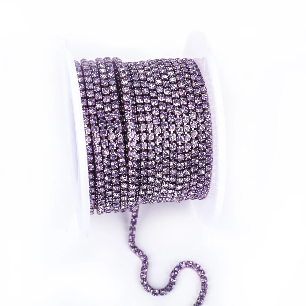 Vibrant Rhinestone Cup Chain with Colorful Base