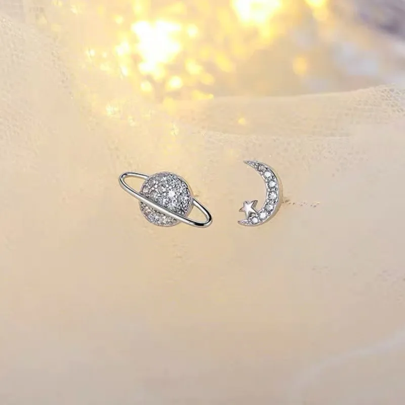 Elegant Inlaid Zircon Asymmetrical Star&Moon Stud Earrings for Women New Fashion Earring Party Jewelry Gifts