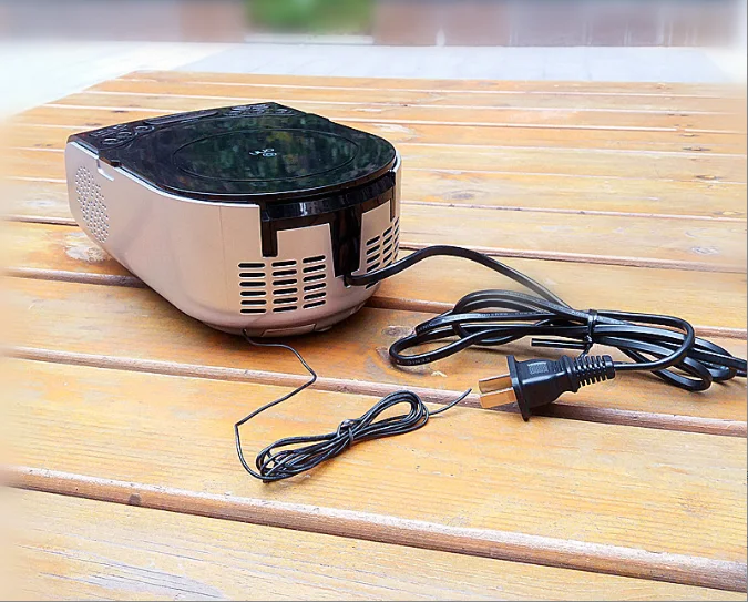 Portable Home Audio CD Player FM Radio with Built-in Speaker and LCD Screen Display FM Radio Supports Timed Start Alarm Clock
