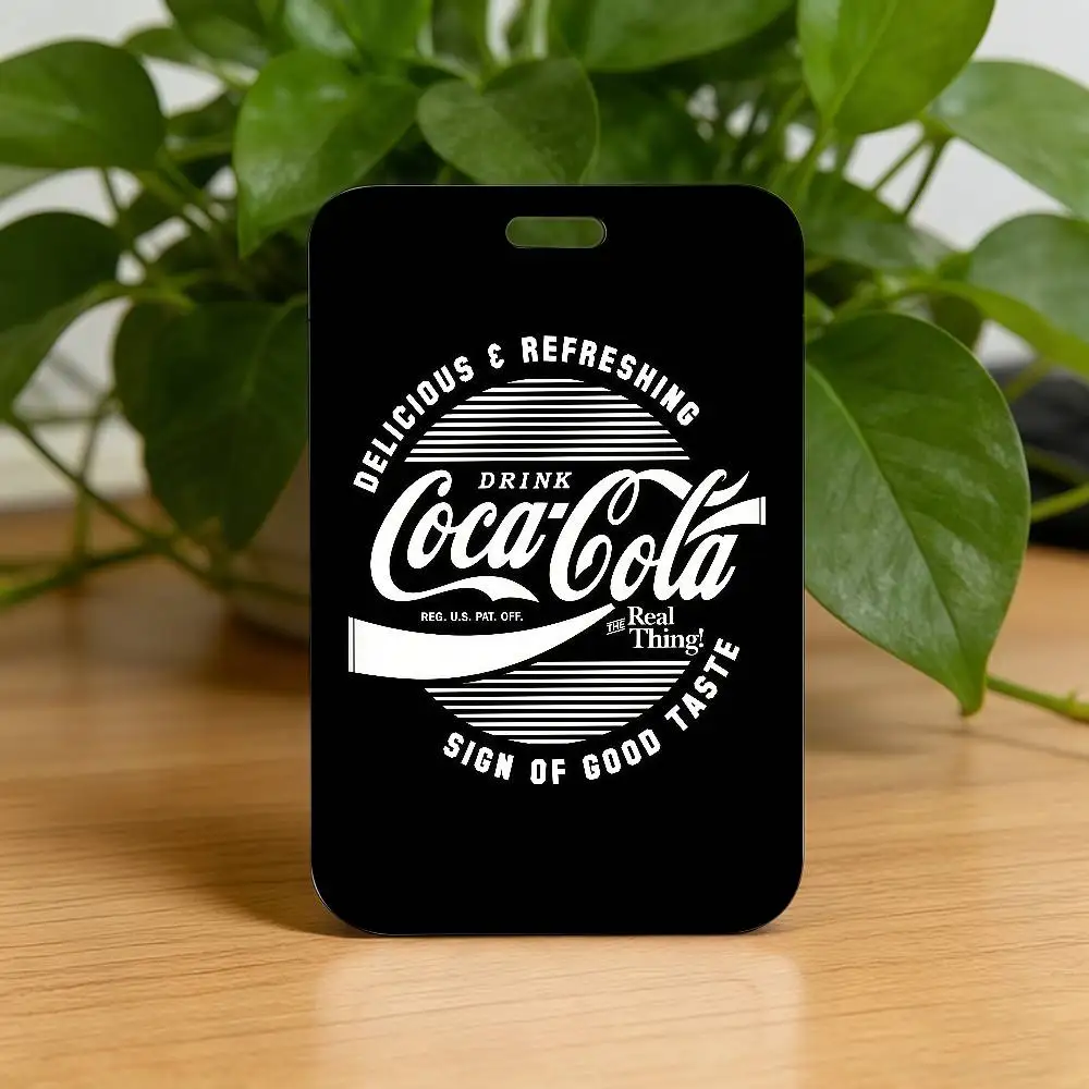 Modischer roter Coca-Cola Ausweishalter mit Umhängeband, Schlüsselanhänger, Arbeitsausweishülle, Geschenk – Detail 7