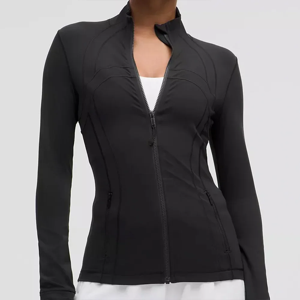 سترة نسائية للتدريب بسحاب بقصة ضيقة - سترة جري للي...