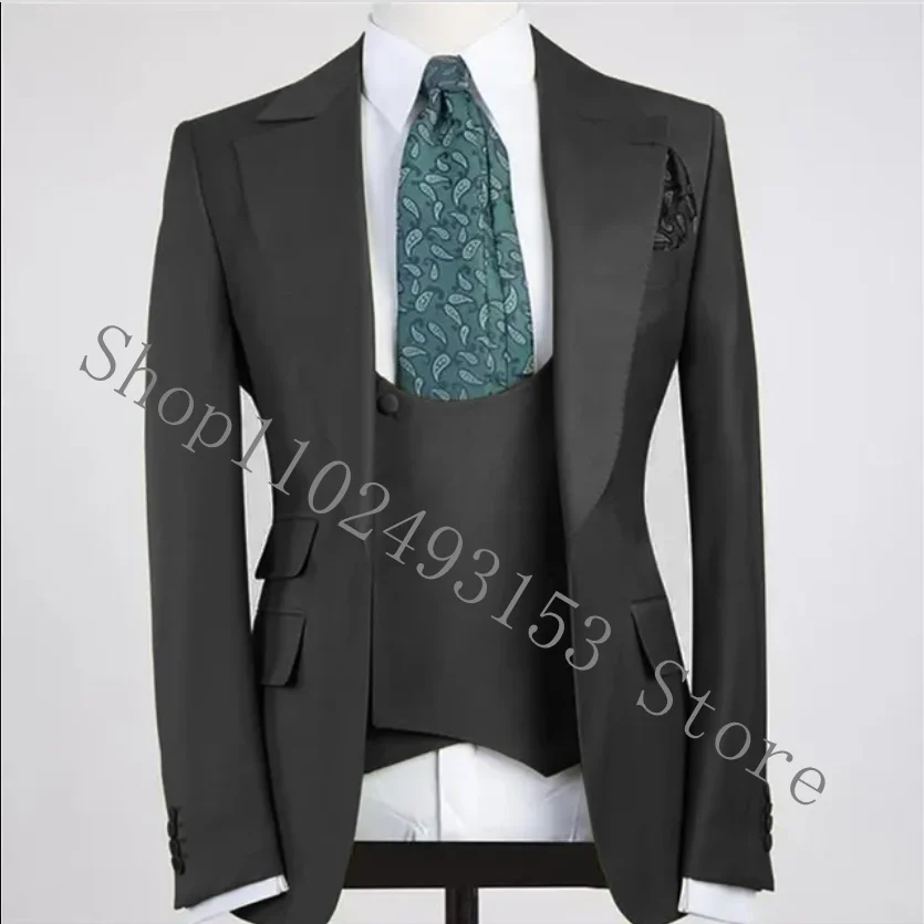 Burgundy 3 Pieces Men Suits Formal Elegant Groomsmen Bridegroom Wedding Tuxedos Groom Wear Blazer+Vest+Pants Trajes De Hombre