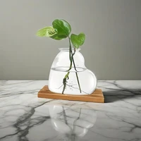 Nordic Style Glass Vase With Wooden Stand Transparent Heart Shape Flower Arrangement Vase Hydroponic Plants Container Home Decor 1