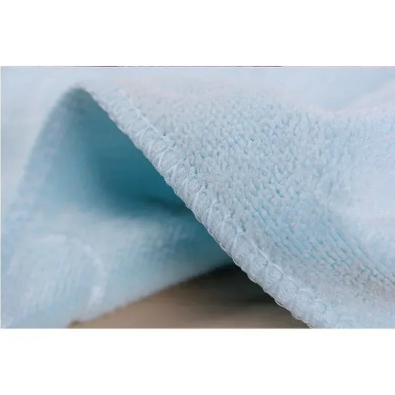 Household Supplies Solidcolor Microfiber Embossed Bear Bath Towel 70*140 Absorbent Thickened Soft Embossed Bath Towel Accessory
