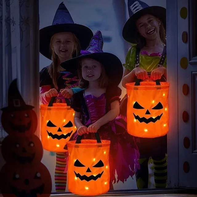 LED Pumpkin Candy Bucket 3