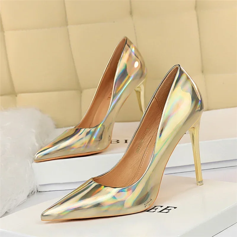 Plus Size Frauen Lack leder 10,5 cm High Heels Club Pumps Dame Luxus glänzende Stripper Stiletto blau grün Hochzeits kleid Schuhe – Detail 31