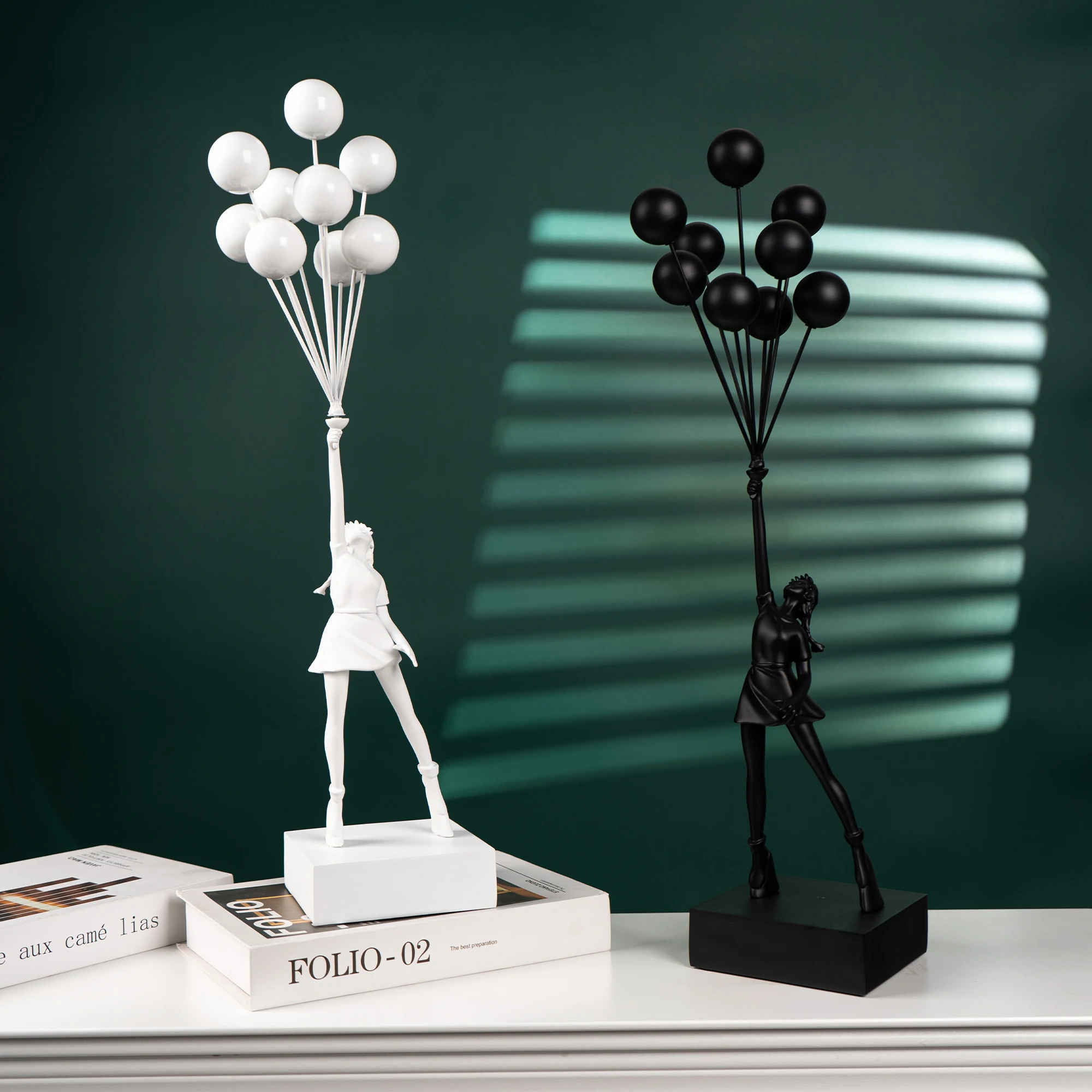 彫刻/オブジェ FLYING BALLOONS GIRL GESSO ver BANKSY Discover the Enchanting Flying Balloon Girl Banksy Sculpture