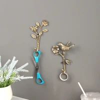 Alloy Decorative Hook 2pcs Retro Hook Set Golden Wall Coat Racks Flowers Bird Hanger Room Decoration Accessories Key Holder 2