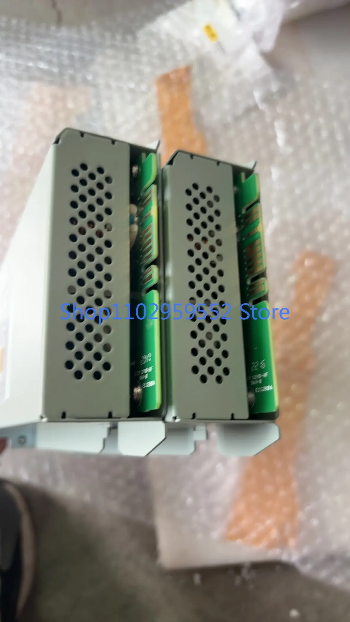 882192-001 230W 300W MSL3040 자기식 전원 공급 장치 PSF230-240A용 1개