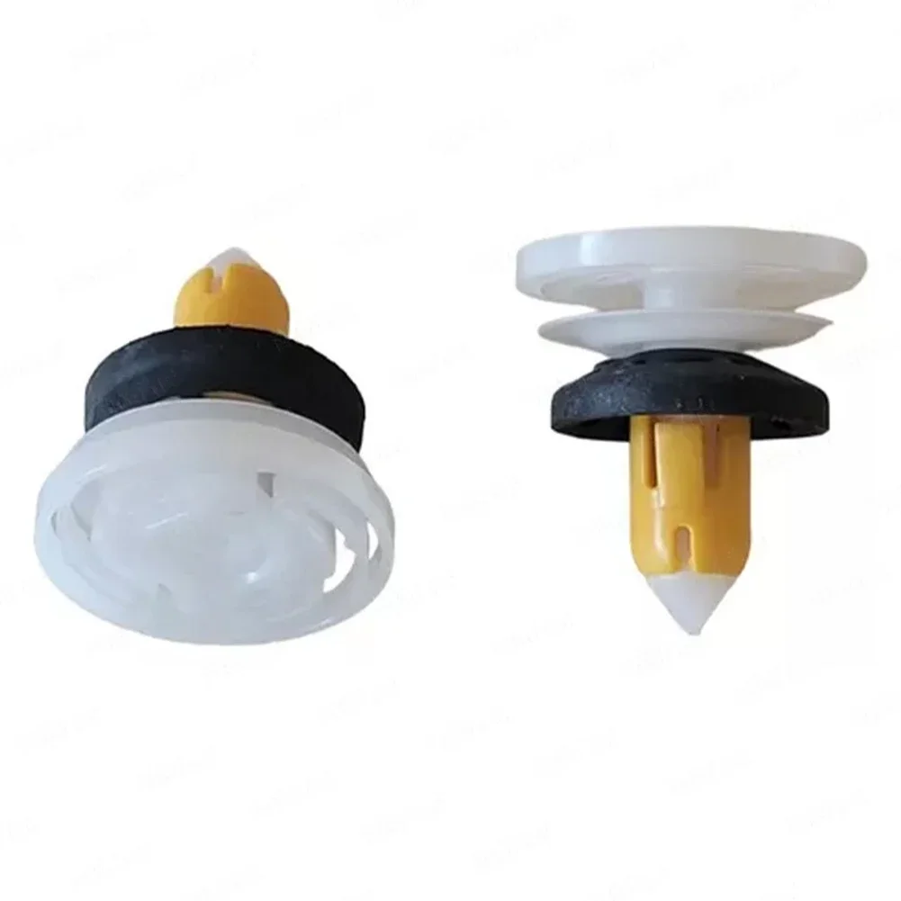 8pcs Car DOOR PANEL CLIPS 6511618AA, 51987227 For Jeep-Renegade