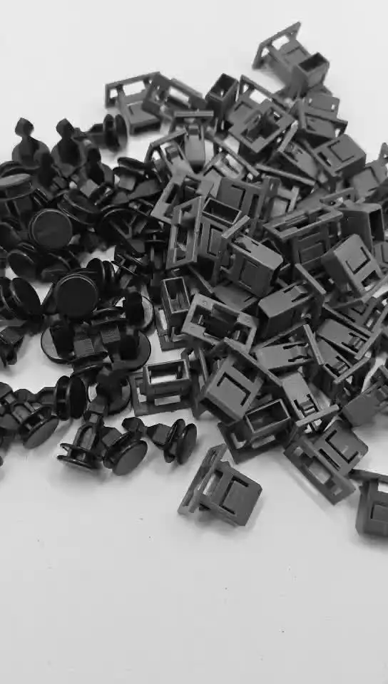 10pcs 91547-TZ5-A02, 91548-TZ5-A02 Car Striker Engine Bulkhead
