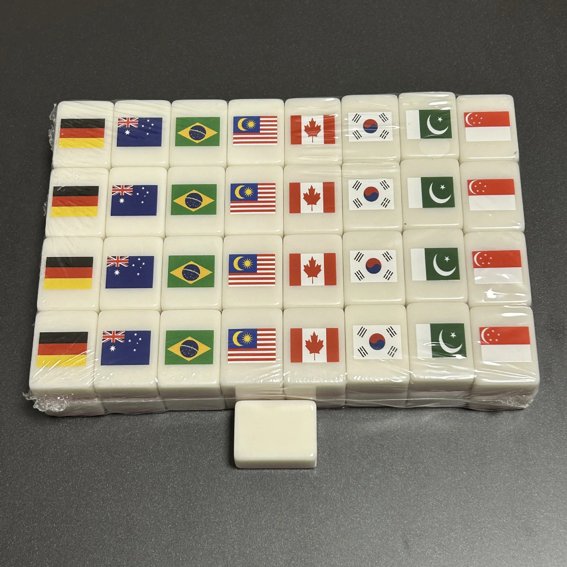 64 Blocks Seaside Escape Mahjong Game Double Flag Pattern Fun Puzzle Toy Party Gift for Kids Adults Family Leisure Fun