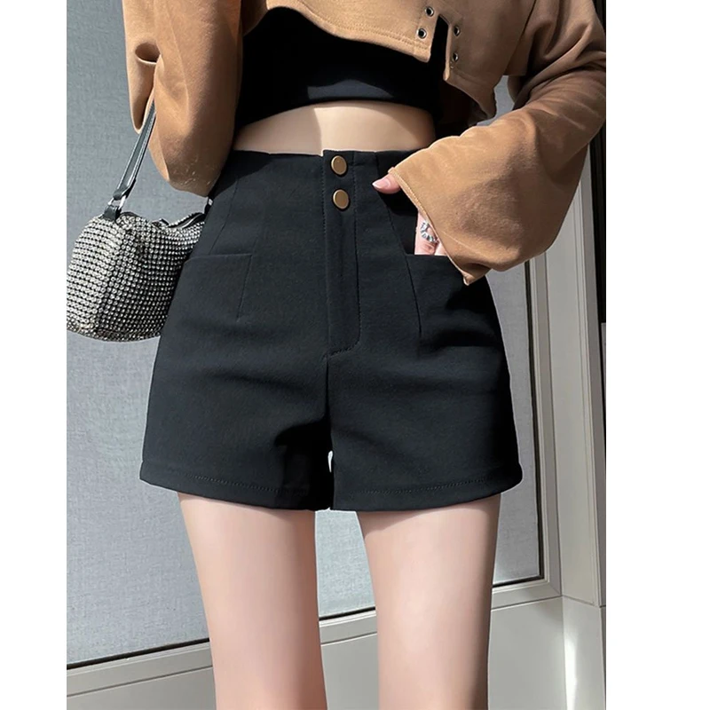 Autumn Winter New High Waist Button Black Shorts Solid All-match Youth A-line Wide Leg Hot Pants Fashion Trend Women Clothing