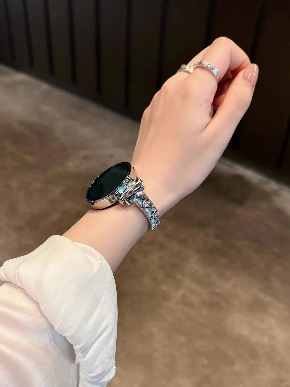 Bling Metal Bracelet Strap Band - Elegant Design