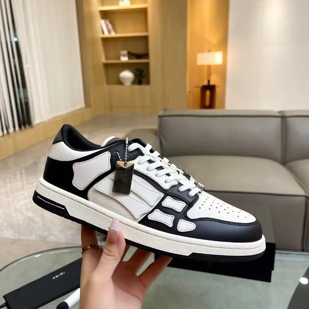 2025 Men's and Women's Sports and Leisure New Comfortable Anti Slip Versatile Shoes