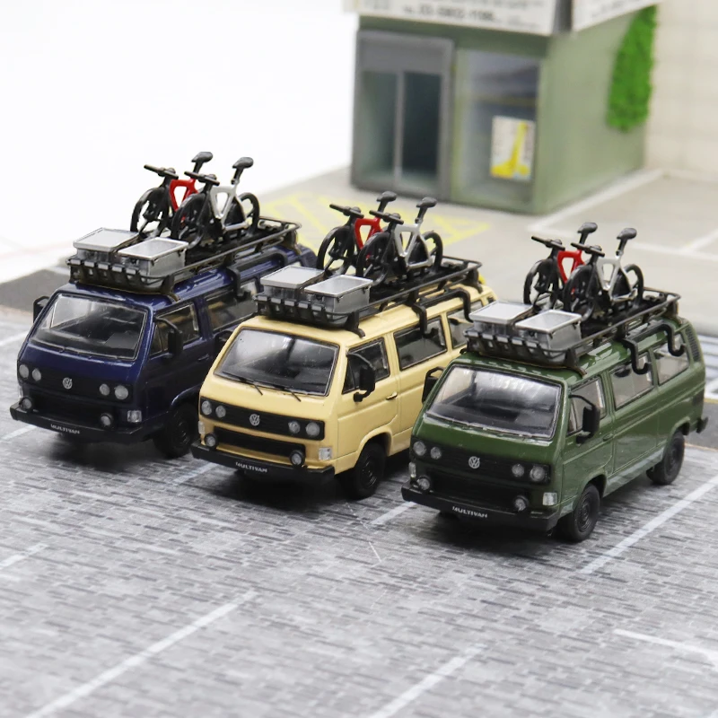 

Модель автомобиля под давлением Master 1:64 1985 T3