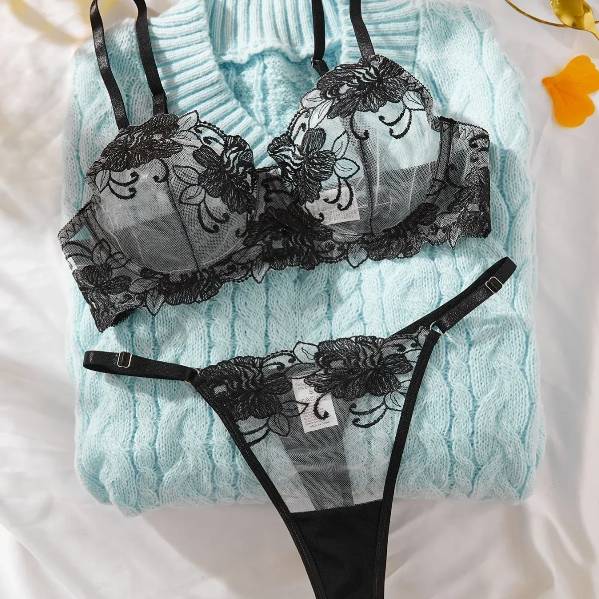 Flower Mesh Embroidery Lingerie Set 4