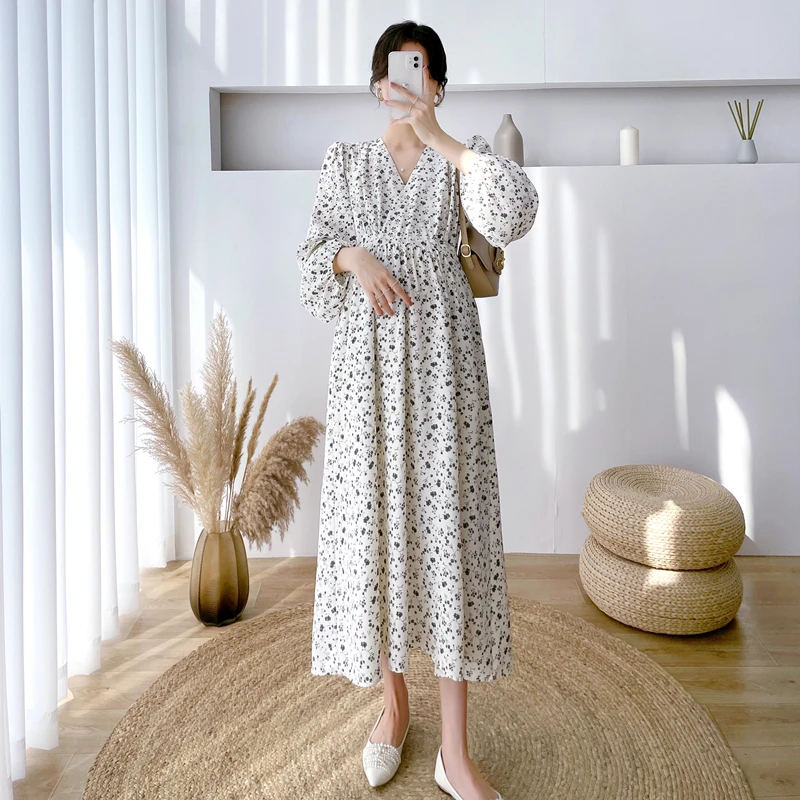 Spring Maternity V-neck Shirts High Waist Pregnant Woman Beach Dresses Fashion Print Loose Pregnancy Chiffon Holiday Dress maternity tops