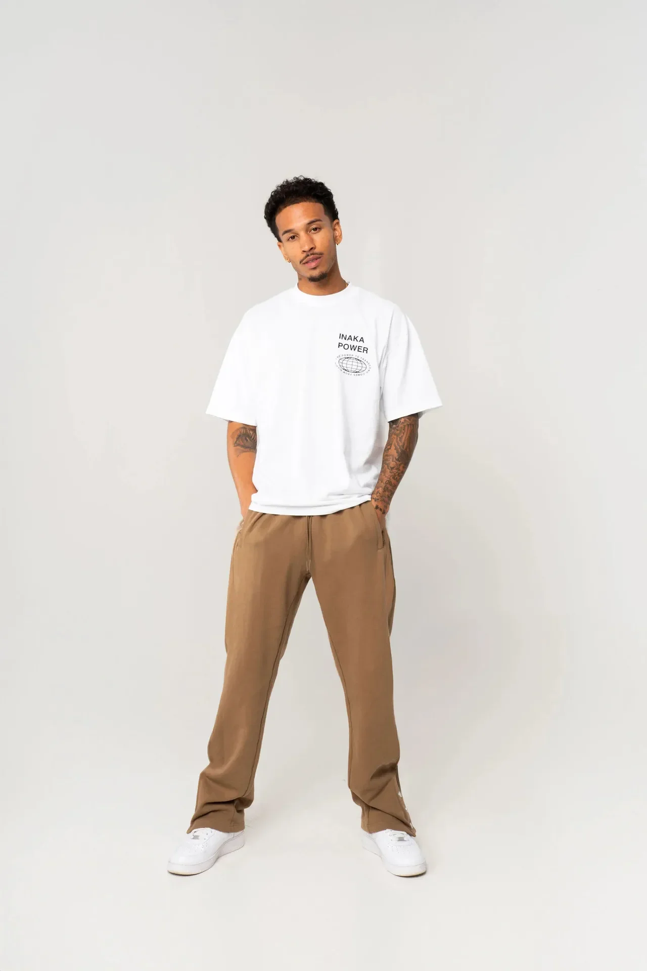 Description Picture 3 of itemMen's cotton casual pants, street fashion, sporty, fit, Wstring, size, rinse, button, autumn, winter, brand new