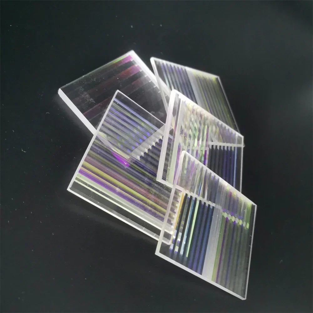 10pcs 34X29/33x31mm 결함 프로젝터 LCD 격자 프리즘 직사각형 이색 프리즘 광학 유리 장식 미술 DIY 디자인