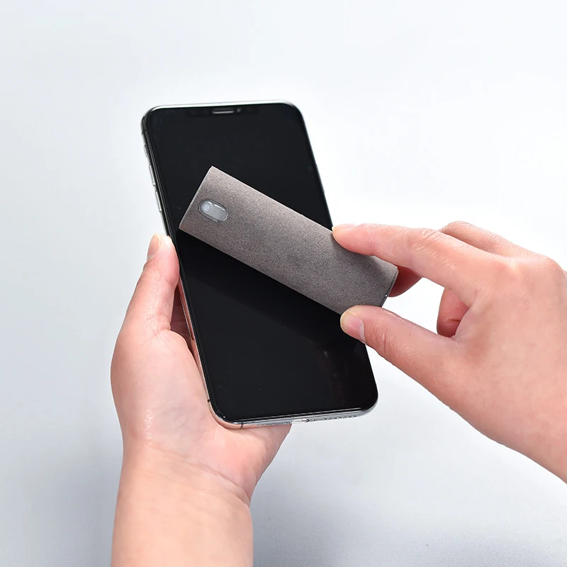 Spray detergente per schermo del telefono 2 in 1 e panno in microfibra:  strumento definitivo compatibile con rimozione della polvere dell'iPhone